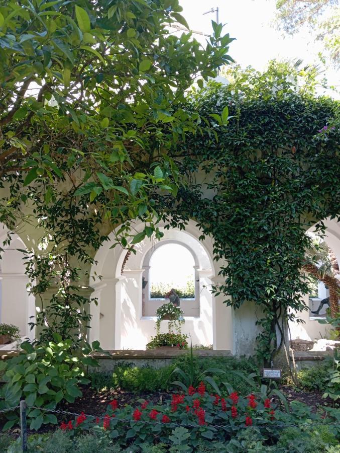 L'Archetto Romantic Suite In The Center Of Anacapri Bagian luar foto