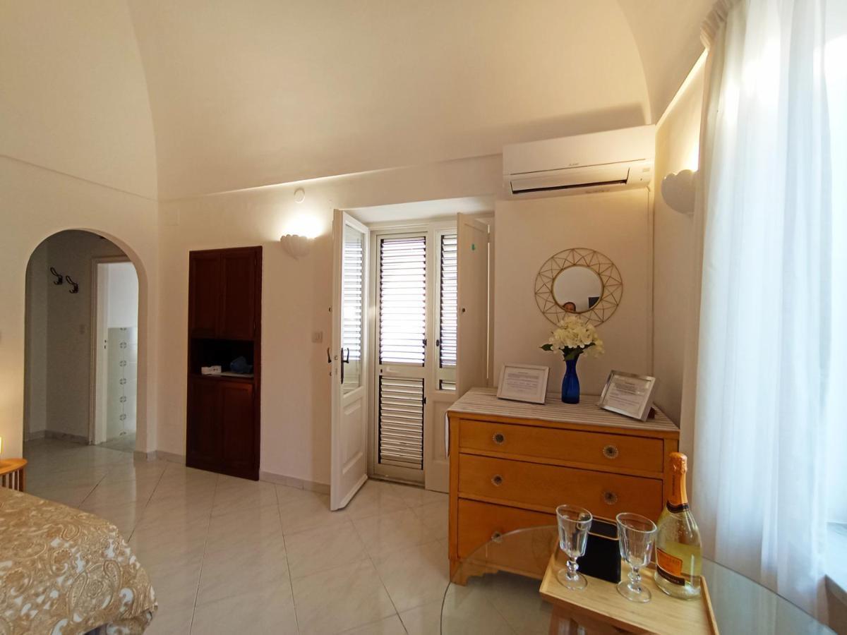 L'Archetto Romantic Suite In The Center Of Anacapri Bagian luar foto